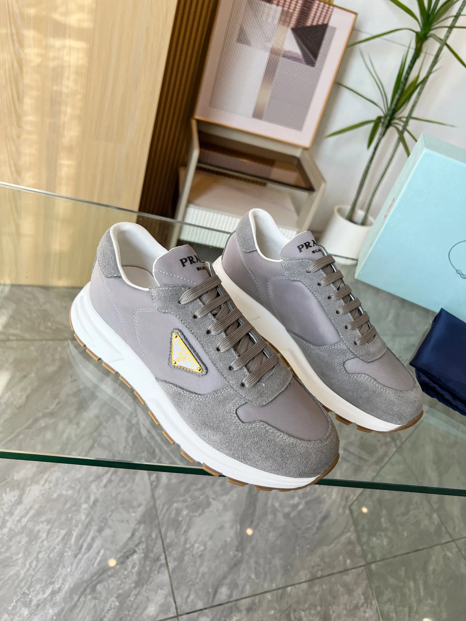 👟👟Ex-factory price 520👟👟 Prada "PRADA.." 2025 explosive model for couples has been shipped. , original version developed 1:1, fabric: anti-cement nylon cloth, lining: sheepskin, foot weight: sheepskin, 35--46 yards, "34 and 41 yards can be customized and cannot be returned",
